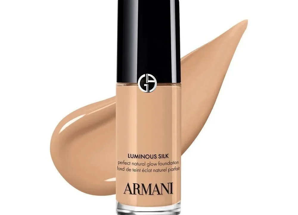 NWT ARMANI BEAUTY Mini Luminous Silk Natural Glow Blurring Liquid Foundation wit